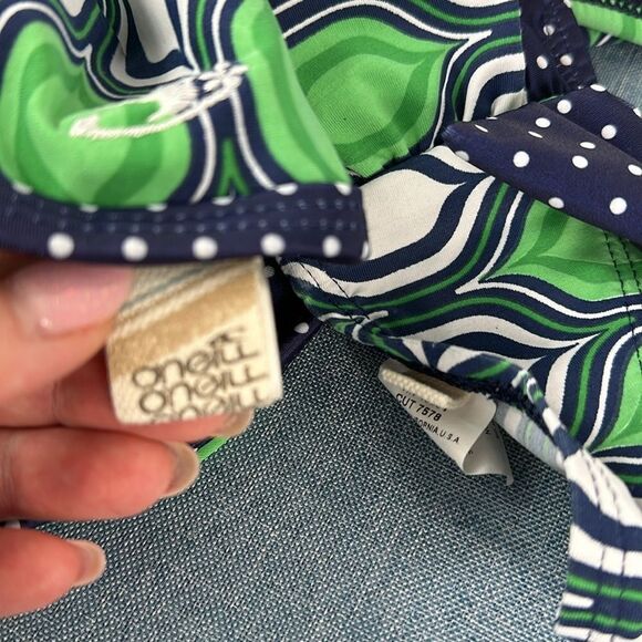 O’Neill Geo Print Bandeau Top 2 Piece Bikini Set Size M - Picture 3 of 4
